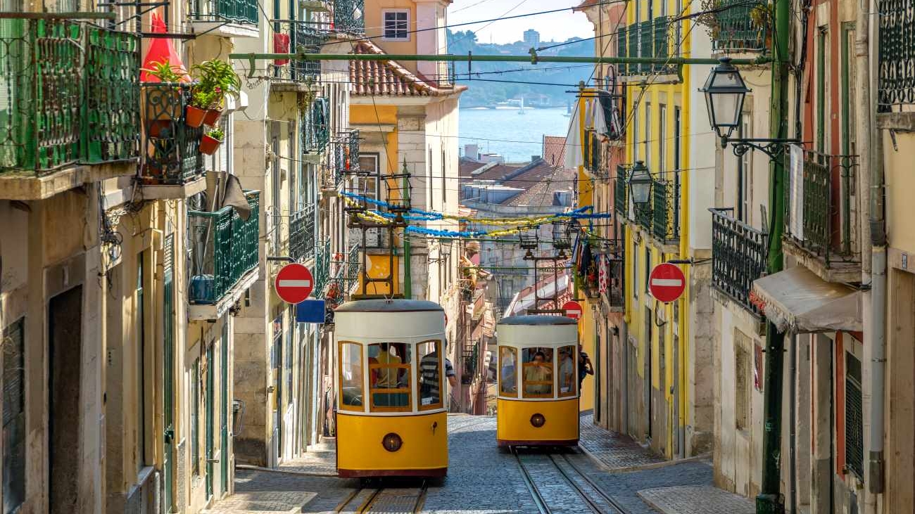 Imagen de los tranvias de Lisboa